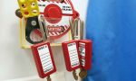 lockout_tagout_worker_workplace_safety
